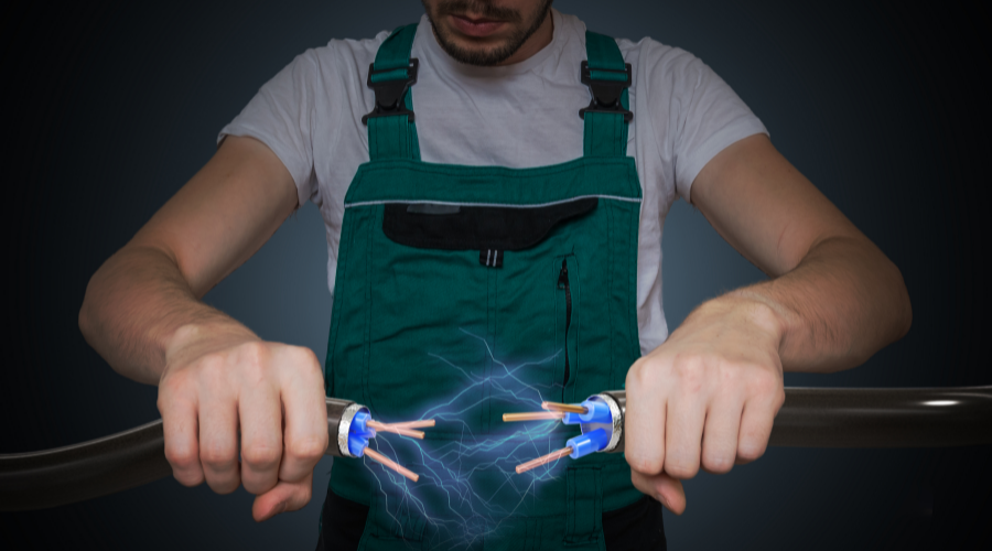 【<i style='color:red'>华强电缆</i>】电线混用：隐藏在你家墙里的